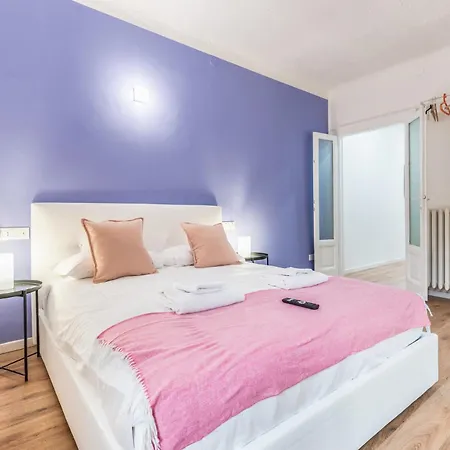 3 Bedroom Porta Venezia شقة *