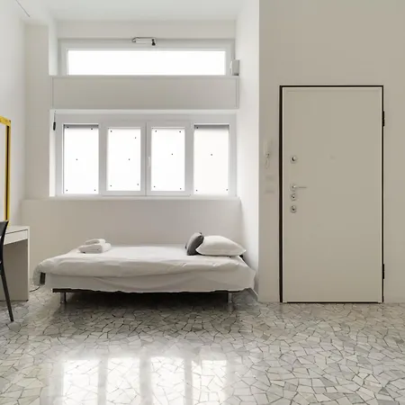 Guesthost - Cozy Flat Near & Grec0 Pirelli Stations * Milaan