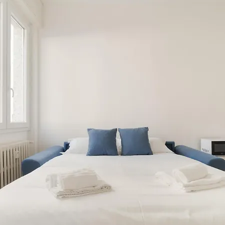 Apartmán Guesthost - Comfy Near Porta Romana