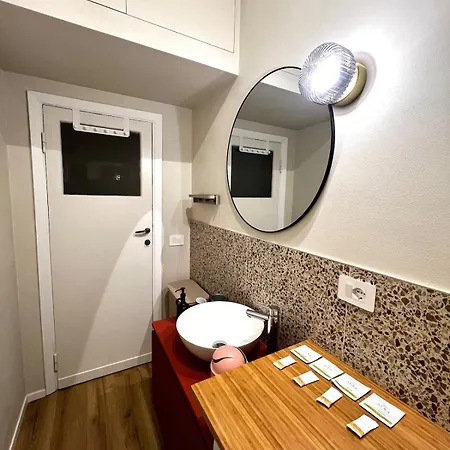 New And Bright In The Center With Wi-fi * Milan