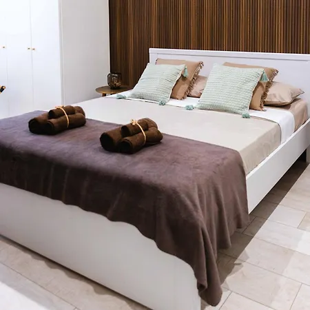 Modern Boutique Apartment