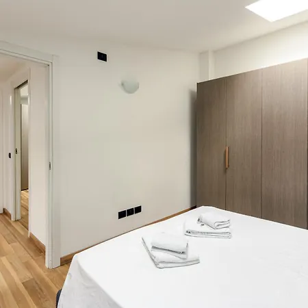 Daire Palazzo Candiani - Stylish Steps From Polimi Bovisa Campus By Rentopolis *