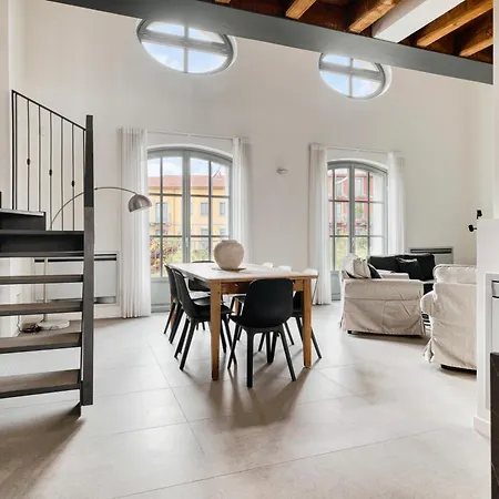 Luxury 5br Retreat Near Navigli * Milano