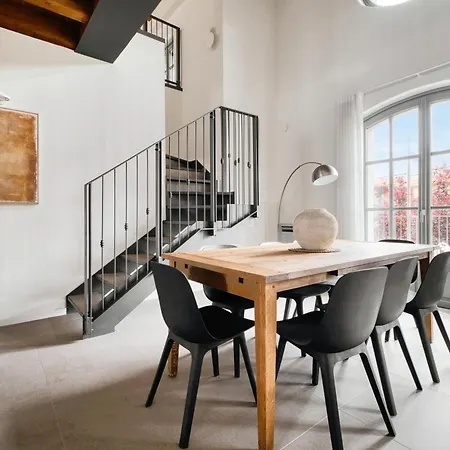 Luxury 5br Retreat Near Navigli Appartamento Milano