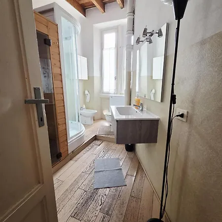 Appartement Bocconi Con Balcone Collection Milaan