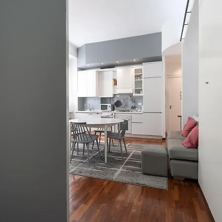 Apartamento Liberty Courtyard - Charming Flat In Sempione