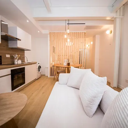 Mahon 1br Superior - Quiet, Near Tram, Metro, Duomo, Station Milan