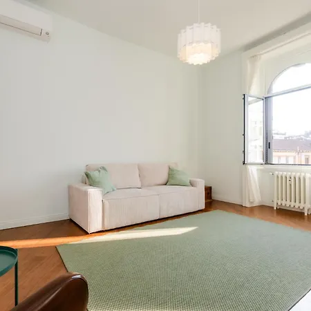 Vivimihome Design Near Brera & Garibaldi *