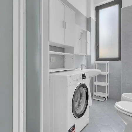 Luminous Designer Near Paolo Sarpi - Messina Апартаменты *