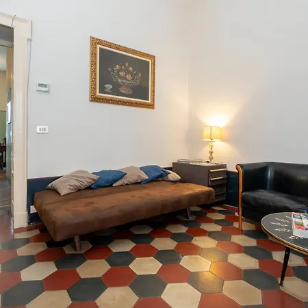 Casa Enissa, 20 Min From Duomo - 10 Min From Peace Arch Apartamento *