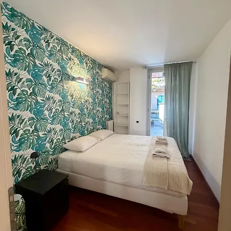 Splendido Trilocale Con Terrazzo In Zona Navigli Daire Milano