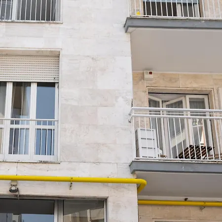 Beautiful Two Bedrooms In Sarpi Garibaldi Mirable Pm * Milán