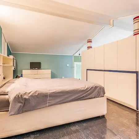 Apartamento Stunning Loft With Private Court - Navigli District *