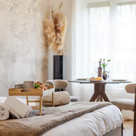 Apartment Magic Rent - Casetta Jorad - Design *