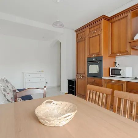 Guesthost - Cozy X4 Lambrate Apartment *