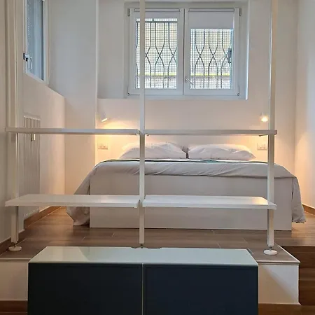 Blu Frattini Milano