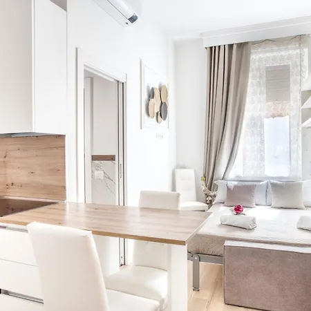 Easylife - - Bertacchi 1s - Apartment