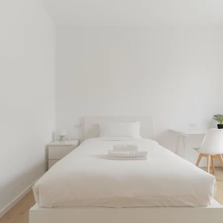 Lejlighed Guesthost - Cozy Flat Forlanini Repetti Mm4