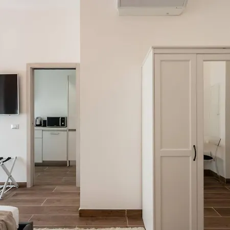 Apartment Duomo 10min - Elegant - Metro 2min Mailand