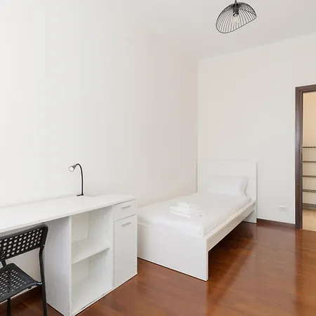 Guesthost - Spacious X6 Zara Mm3 Mm5 Appartement
