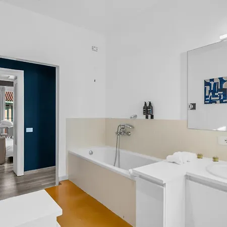 Pontaccio 2 *