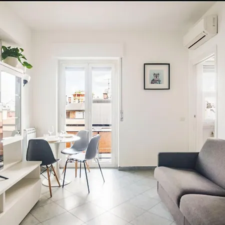 Chic Con Cucina Indipendente E Terrazzino شقة