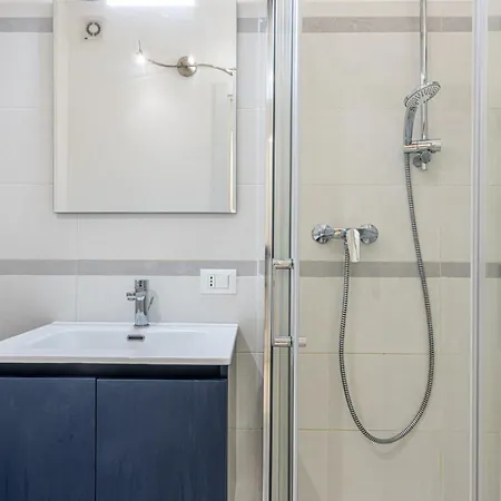 Apartment Bright Near Metro Tolstoj - Easy Centre And Linate Access *