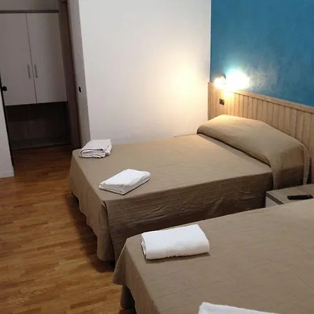 26 Hotel 2*
