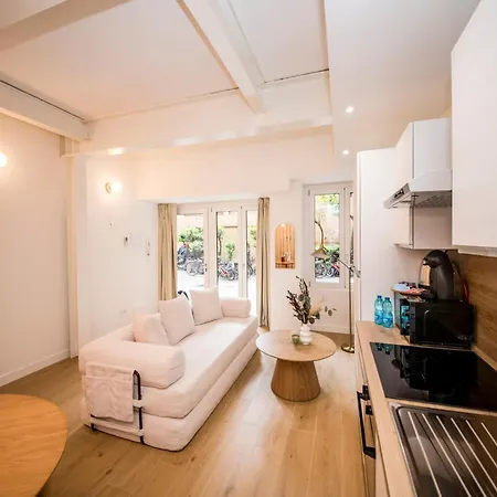 شقة Mahon 1br Superior - Quiet, Near Tram, Metro, Duomo, Station ميلان