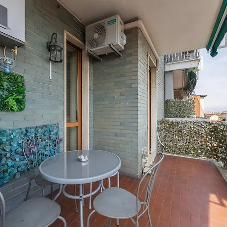 Panoramic Loft In With Balcony - Ac & Wifi