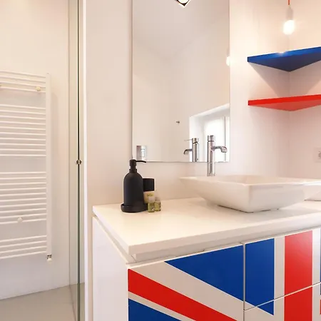 Contempora - For 4 People With Terrace - Close To Policlinico And Tribunale Lejlighed