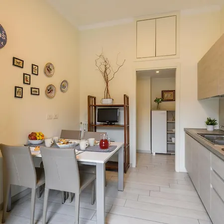 Apartment Tibaldi, 29 - Bright Between Bocconi And Navigli