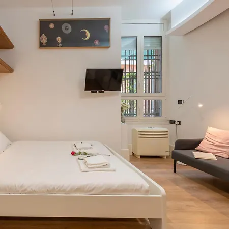 Apartamento Visconti Di Modrone, 18 - Your Nest In The Heart Of Milán