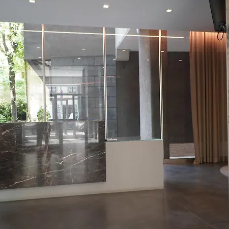 Duomo Modern In Via Torino - Prime Location アパート ミラノ