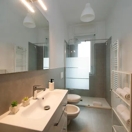 M4 Tolstoj Ampia Penthouse A 50m Dalla Metro 公寓 米兰