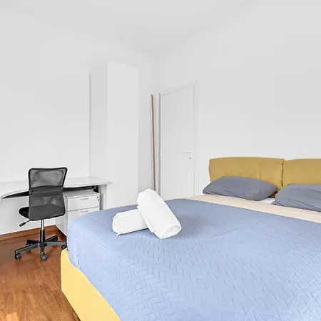 Duomo-navigli Dream Flat Darsena Free Wifi & Ac Daire Milano