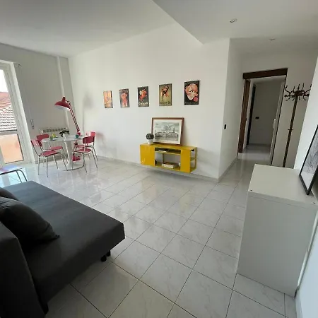 La Madonnina -modern In Tortona District Milán