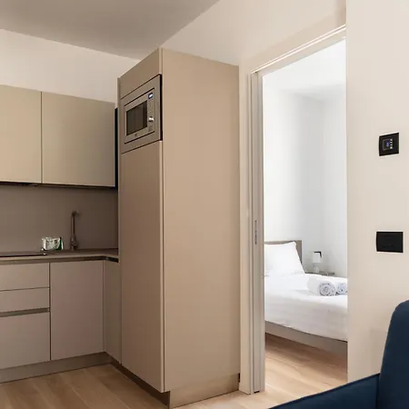 Youhosty - Marghera 43 Roof Apartment *