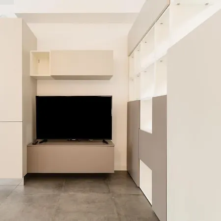 Loreto Pasteur Luminoso Bilocale Apartment
