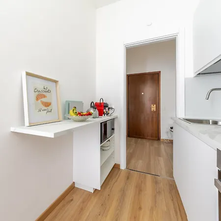 Appartement Magic Rent - Piazzale Carlo Maciachini 11 *