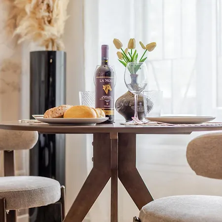 Magic Rent - Casetta Jorad - Design Mailand