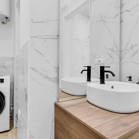 Ber14 Elegant, Bright In Daire Milano
