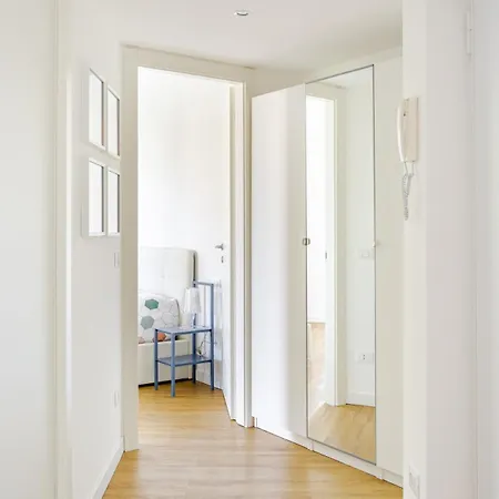Апартаменты Stylish Flat In Washington Area *