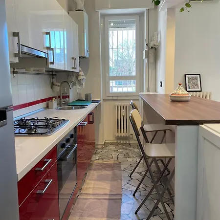 Spazio Domus - Design & Living * מילאנו