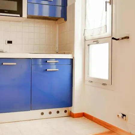 Blue Lodi - * Mailand