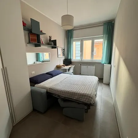 Isola North 52 *
