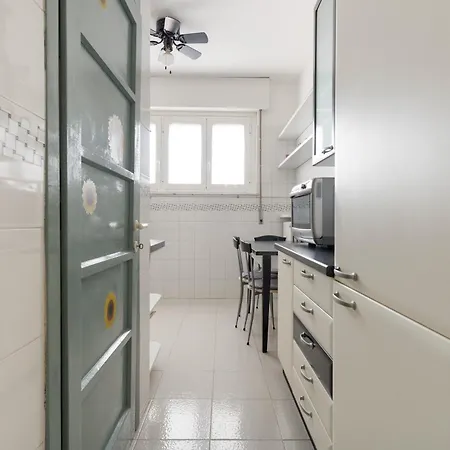Apartment Guesthost - Cozy Crescenzago Mm2