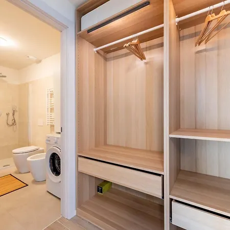 Guest Planet - San Cristoforo M4 Apartamento *