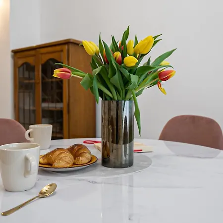 Apartment Italianway Comfort - Rosolino Pilo 8 *