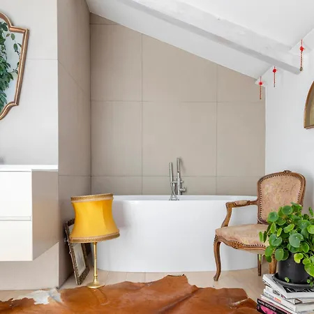 Esotic House Apartment